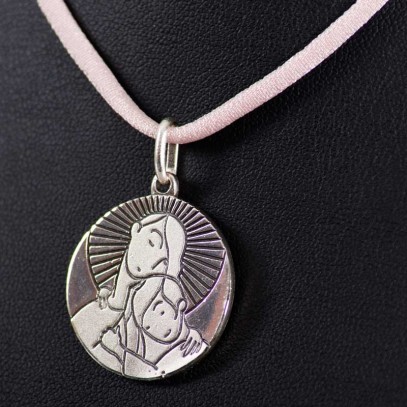 Medalla Virgen con Niña