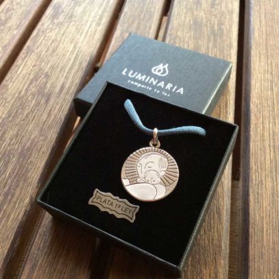 Medalla-San-José-7-estuche-